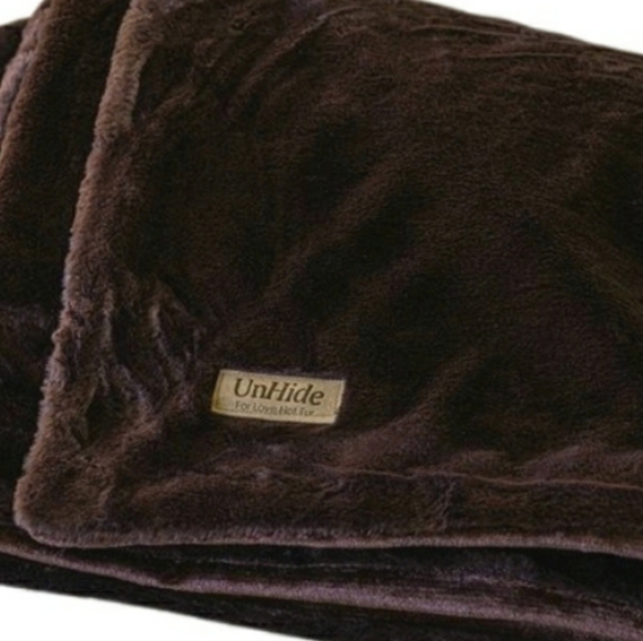 UnHide Lil Marsh Size Small in Chocolate - Picture 3 of 7